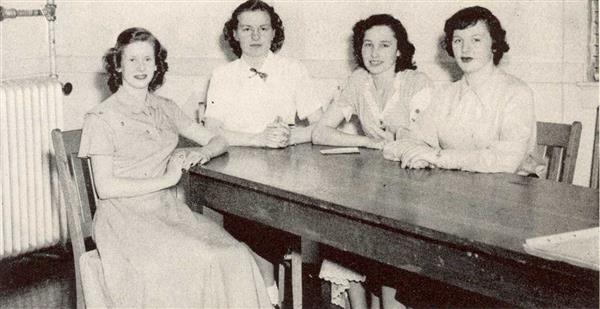 1949 Girls League 